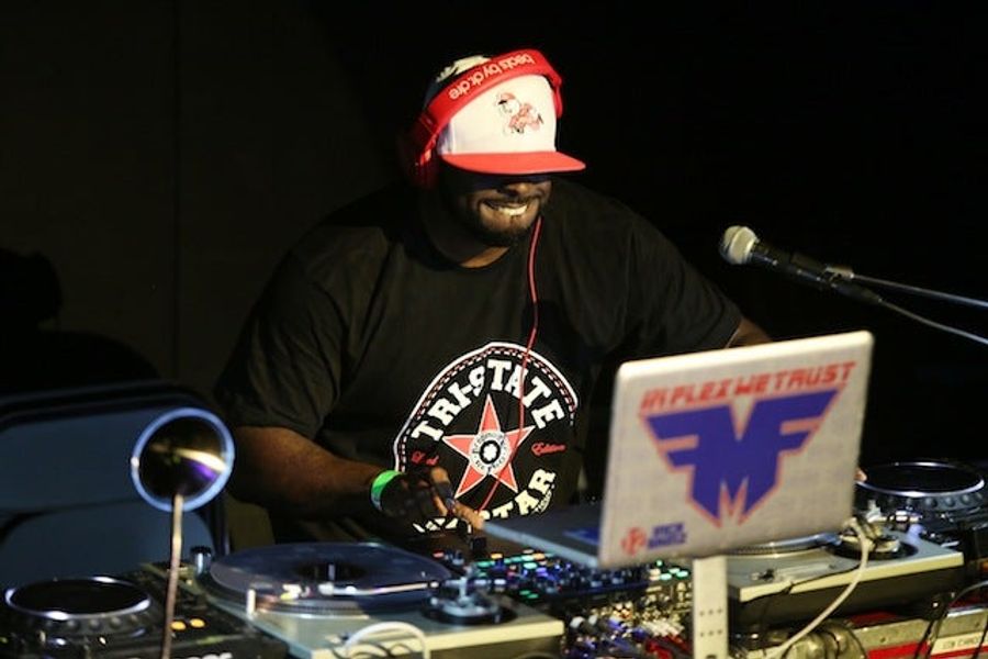 Funkmaster Flex Ethers Jay Z In Epic, Endless, Bomb-Laden Rant