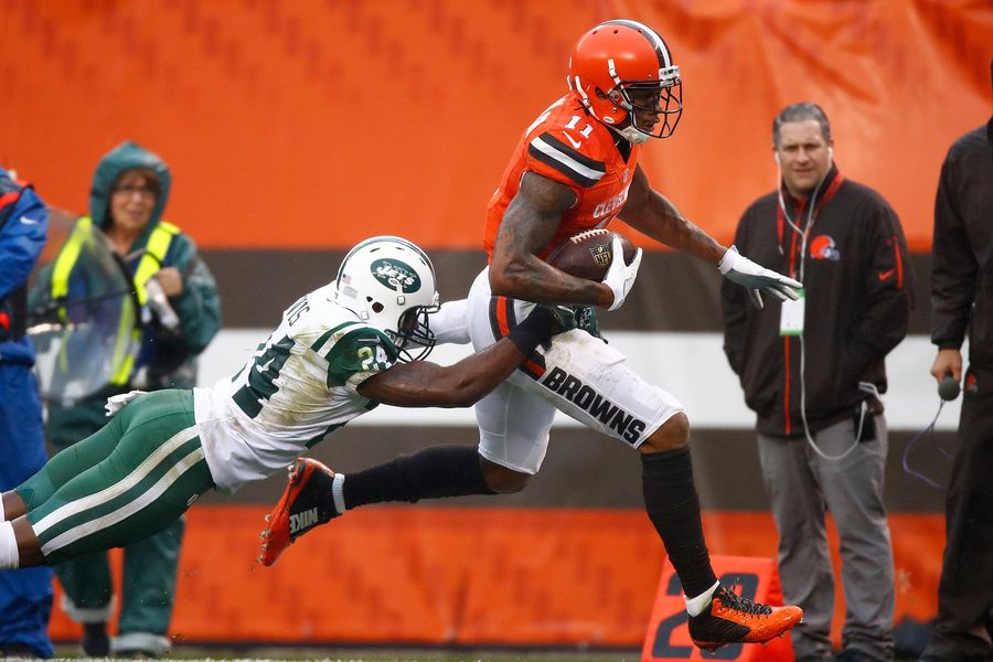 Darrelle Revis Is Still Getting Roasted