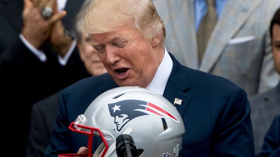Report: Donald Trump Spent Quality Time Last Week Talking Football With Bill Belichick
