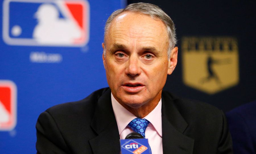 MLB Argues That Minor Leaguers Are Creatives, Like Artists And Musicians<em></em>