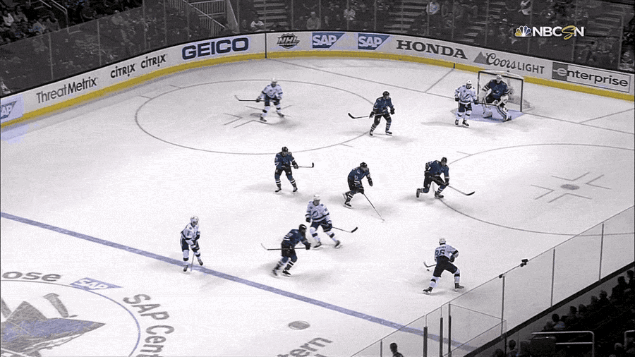 Some Video Game Passing Gave The Lightning A Perfect Goal