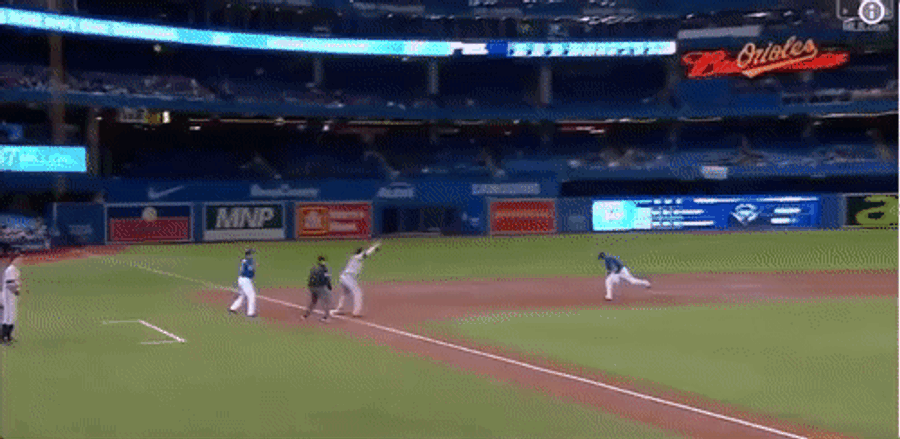 Darwin Barney Works Very, Very Hard To Slide Into Third