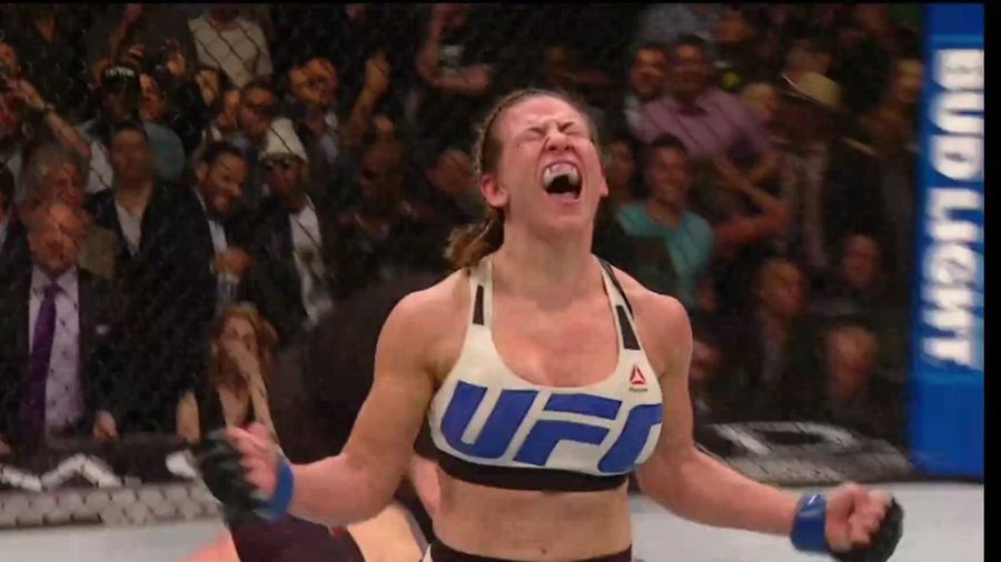 Miesha Tate Defeats Holly Holm To Claim UFC Title
