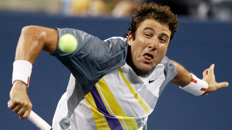 <i>New York Times</i> Washes Justin Gimelstob's Balls, Sees No Issue With Balls-Washer's Conflict Of Interest