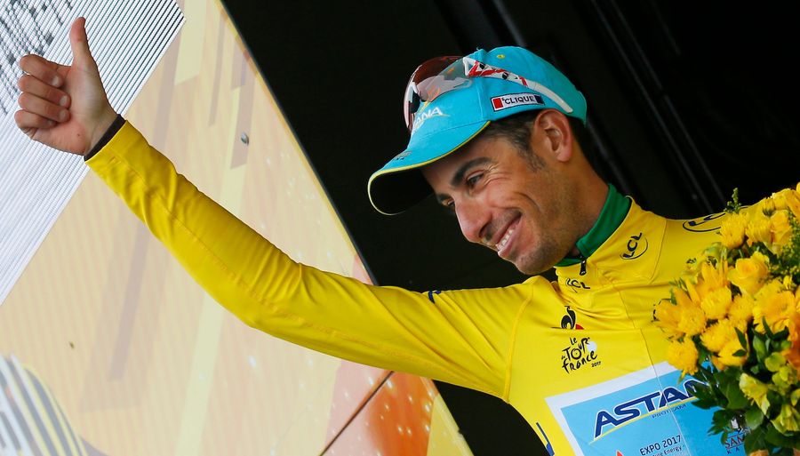 Boring-Ass Tour De France Leader Finally Owned By Fun Riders