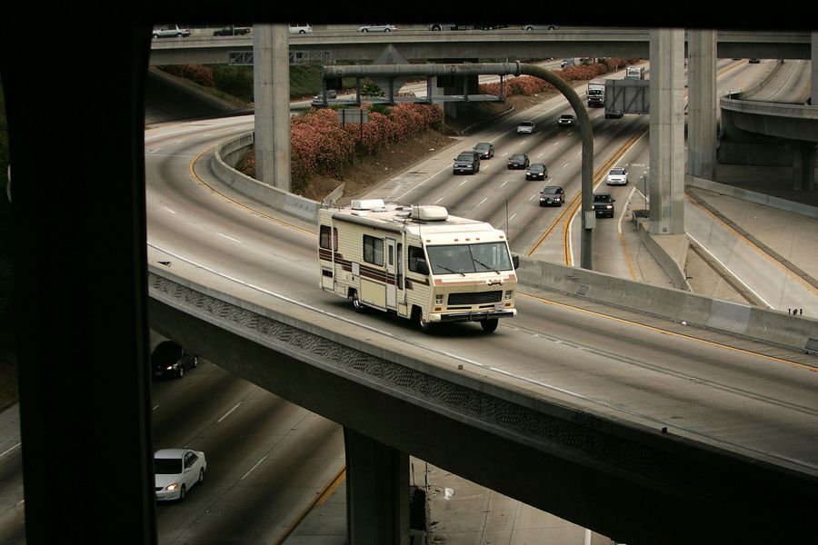 Rolling Bachelor Party Headed For Kentucky Derby Finds Dead Body In RV