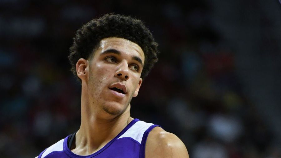 Brave Lakers Rookie Lonzo Ball Offers Strong LeBron-Versus-Kobe Take