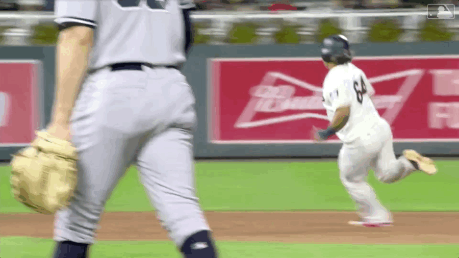 Willians Astudillo Is A True Sports Hero