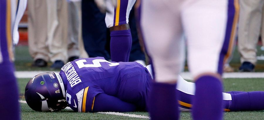 Poll: The One Thing All Americans Can Agree On Is That Football Causes Brain Damage<em></em>