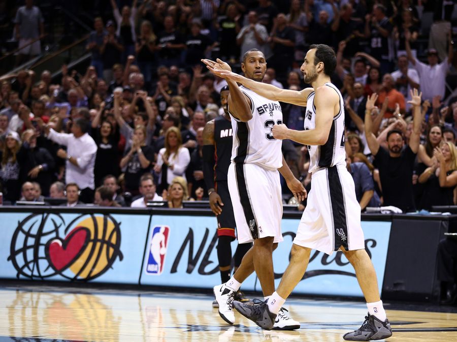 Manu Ginobili And Boris Diaw Had An Adorable Dunk Competition