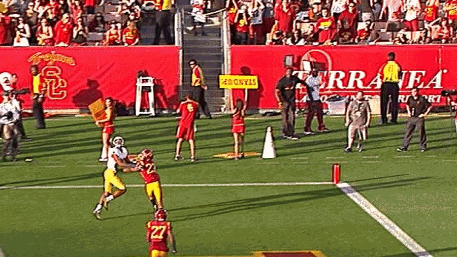 USC Cheerleader Gets Absolutely Wrecked