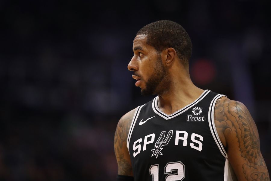 San Antonio Is Winning Because Teams Forgot How To Defend The Mid-Range