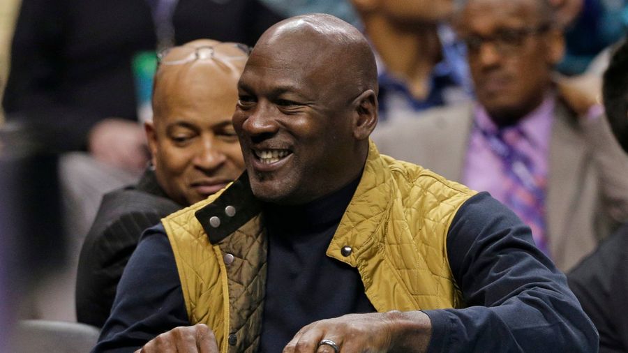 Michael Jordan Has Bad Kobe-Versus-LeBron Take