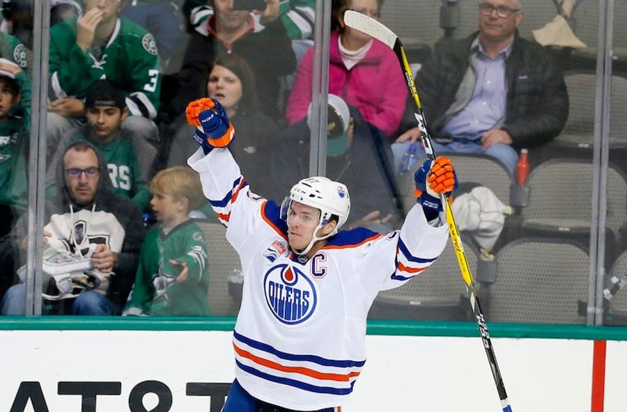 Connor McDavid Gets His First NHL Hat Trick