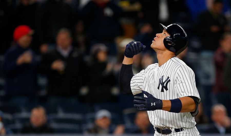 White Sox Witness Large Man's Large Dong<em></em>