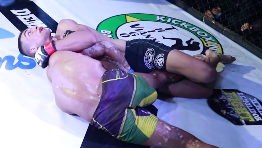 Clueless Ref Nearly Allows MMA Fighter To Be Choked To Death