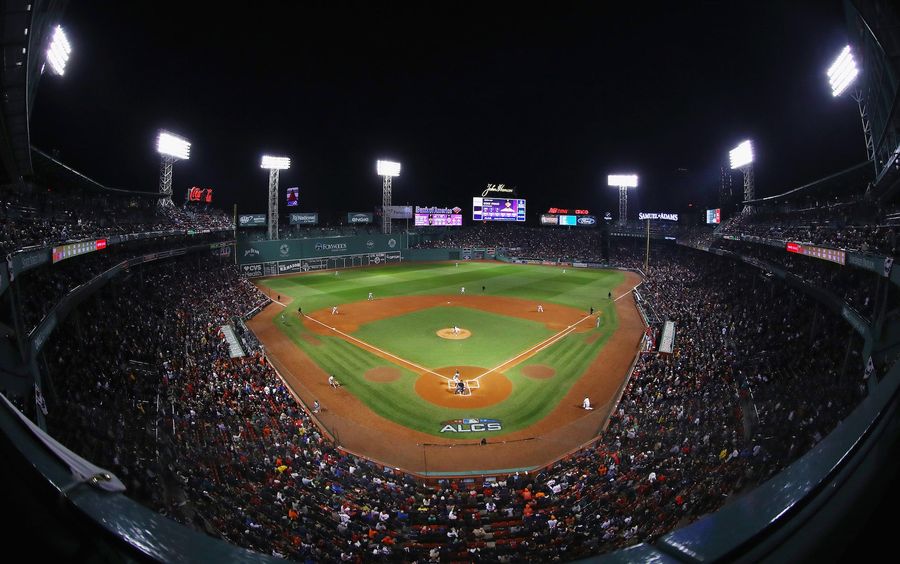 Reports: Indians Warned Red Sox Of Astros Employee Who Took Photos Of Dugout In ALDS<em></em><em></em><em></em>