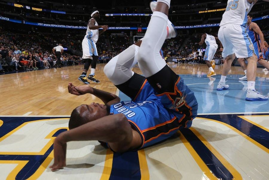 Kevin Durant Out For A While With A Fractured Foot