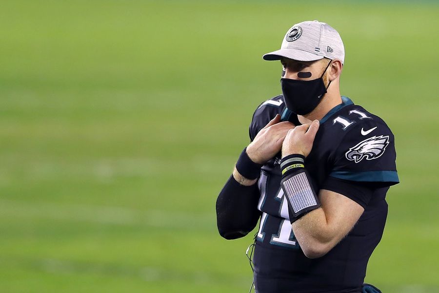Carson Wentz pouts as Jalen Hurts shines
