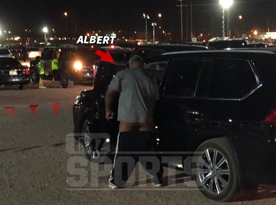 Witness Says Albert Belle Was Actually Trying To Piss Behind His Car Door<em></em>