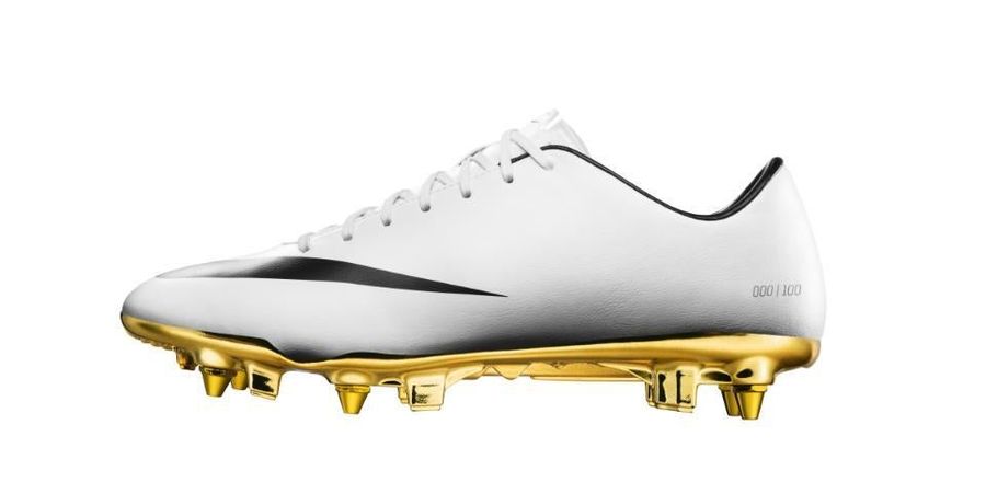 Ronaldo Looks About The Same As A Shoe