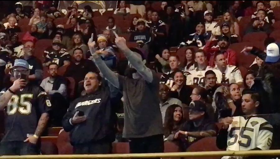 Double Bird-Toting Chargers Fan Kicked Out Of L.A. Event For Loudly Interrupting Dean Spanos
