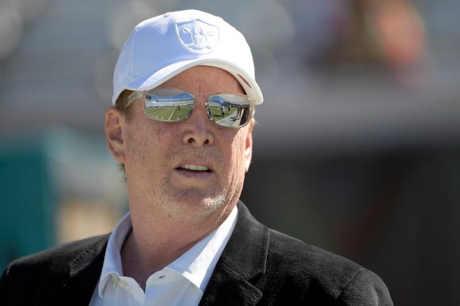 Las Vegas And The Raiders Are Still Trying To Manipulate Each Other