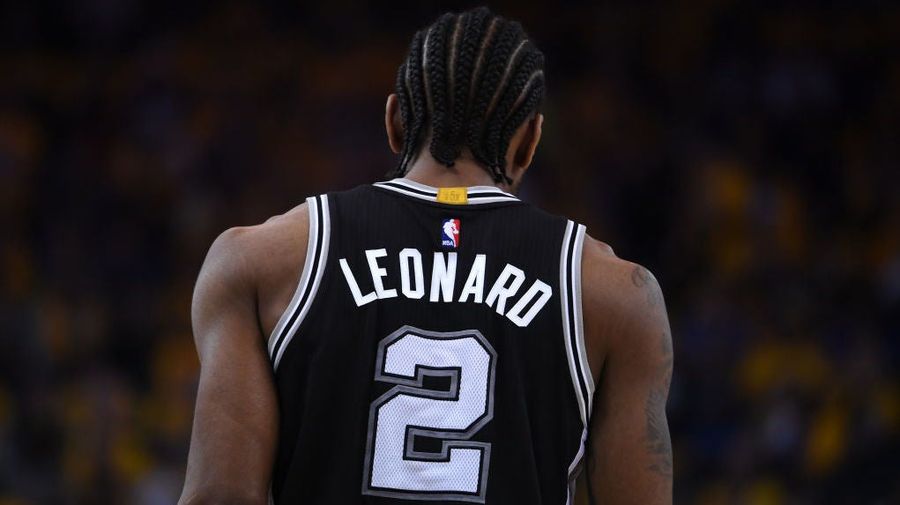Raptors Resort To The Old Hire-His-Buddy Trick To Woo Kawhi Leonard