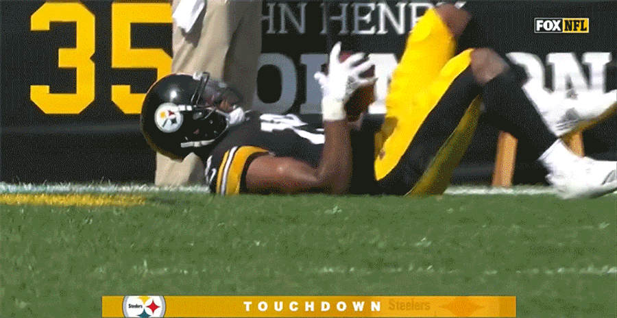 JuJu Smith-Schuster Gave Birth To A Football