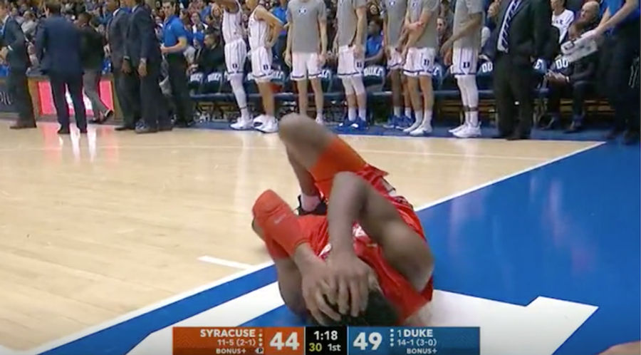 Syracuse&#39;s Concussion Protocol Seems, Uhh, Inadequate?