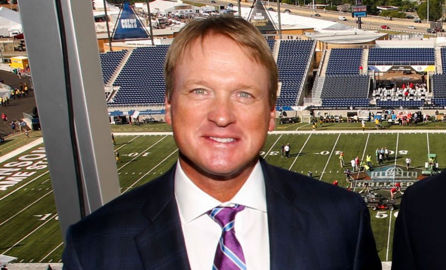 Report: Raiders Give 10-Year Contract To Guy Who Hasn't Coached Since 2009
