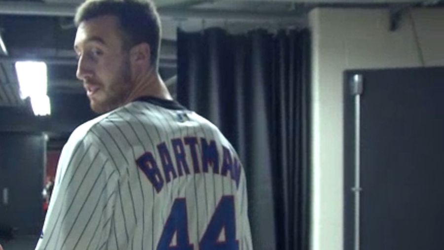 White Sox Fan Frank Kaminsky Owns The Cubs