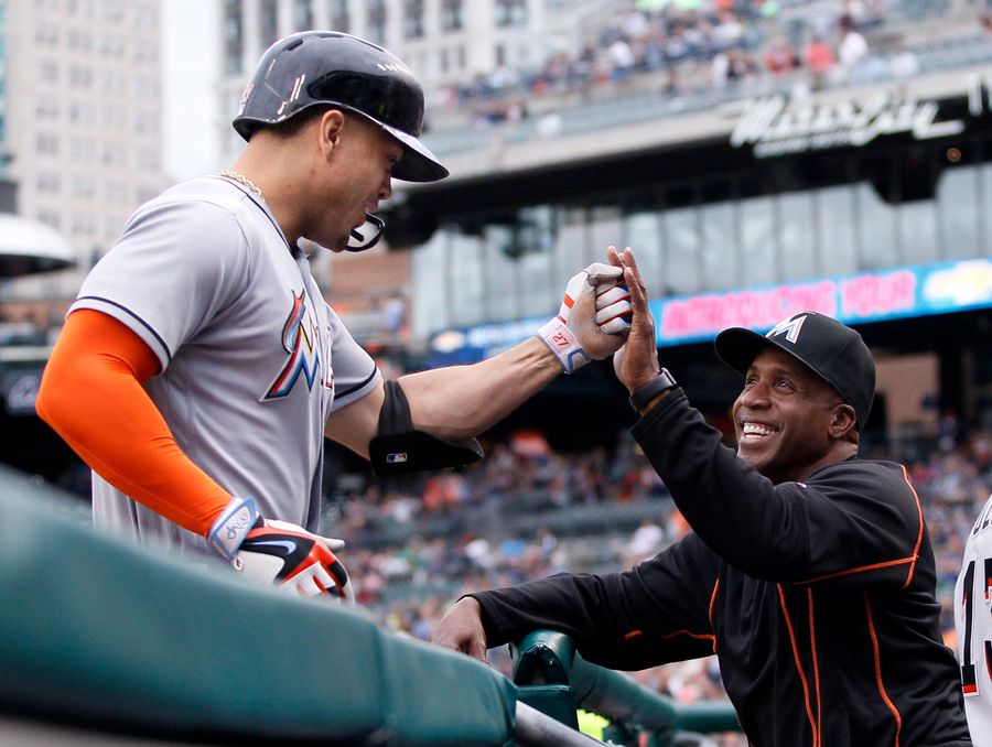 Giancarlo Stanton Is Still Here Killing People With Strong Home Runs<em></em>