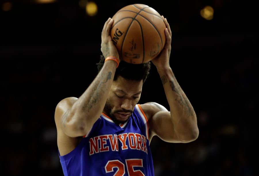 Derrick Rose Threatens To Shoot The Knicks&#39; Playoff Hopes To Death