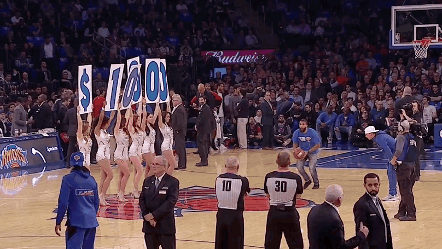 Knicks Fan Scores From Half-Court Before His Team Makes A Field Goal<em></em>