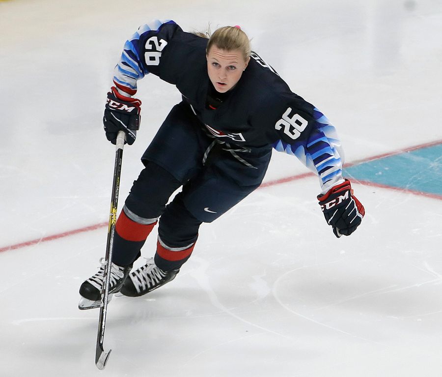 Will Shutdown Move NHL Further Away From Women's Hockey?