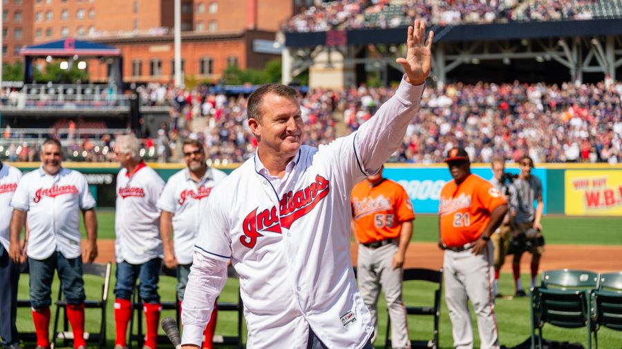 White Sox Attempt To Impress Bryce Harper By Introducing Him To Cleveland Indians Legend Jim Thome