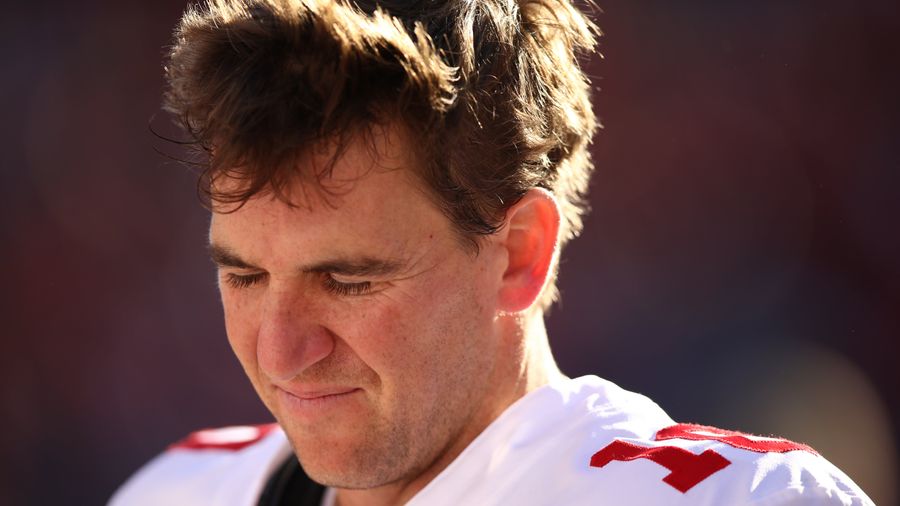 Mississippi Football Fans Can't Possibly Love Eli Manning This Much