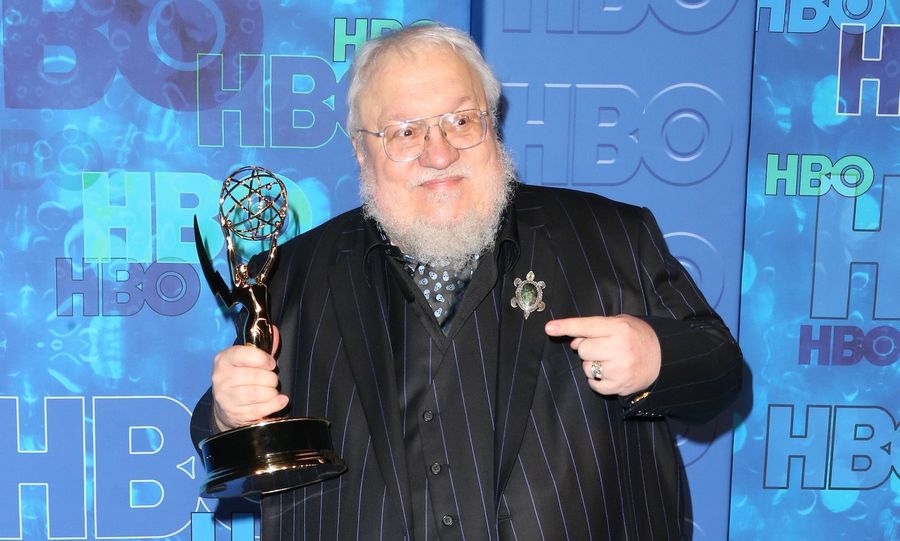 Does GRRM Have No Pages Because He's Too Busy Going To Dead Shows In Mexico With Miami Radio Hosts?