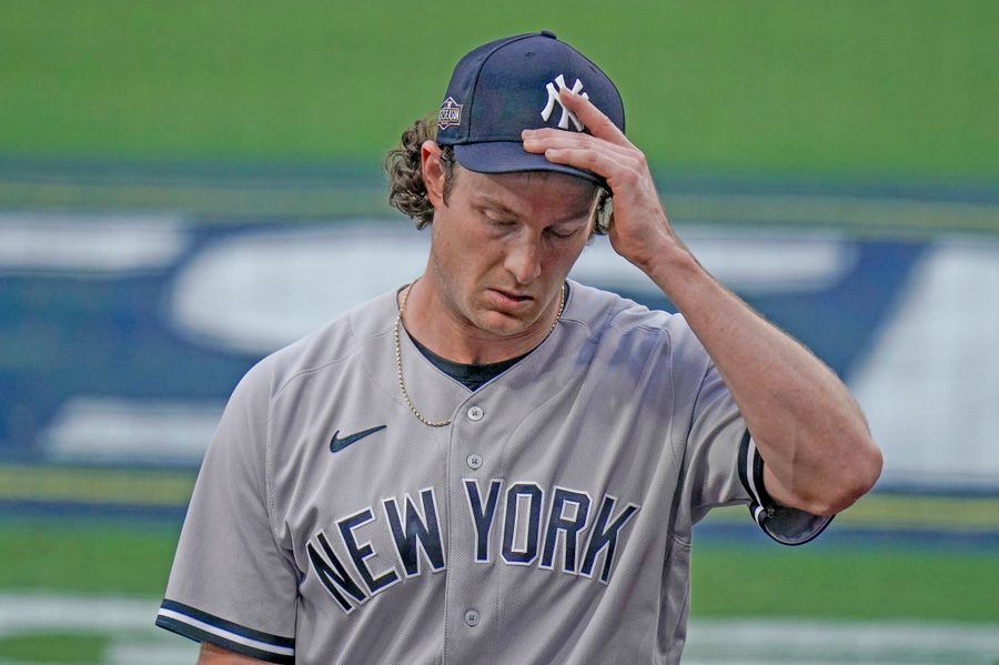 Pitchers using illegal substances is no secret, but whistleblower&#39;s text demands MLB take action