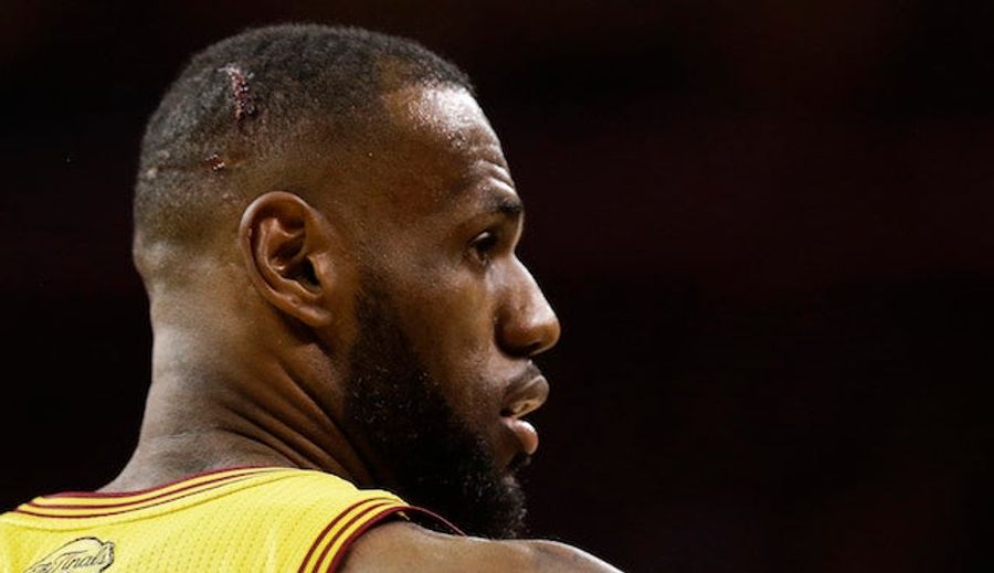LeBron James, Michele Roberts Want Photographers To Back Up