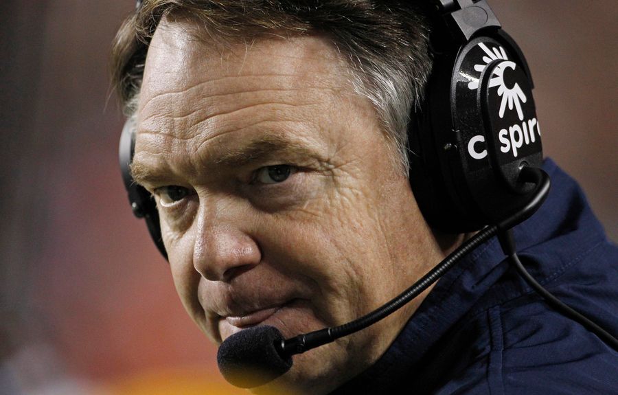 Report: Houston Nutt Offers To Settle If Ole Miss Apologizes And Pays Respect To The Ethics