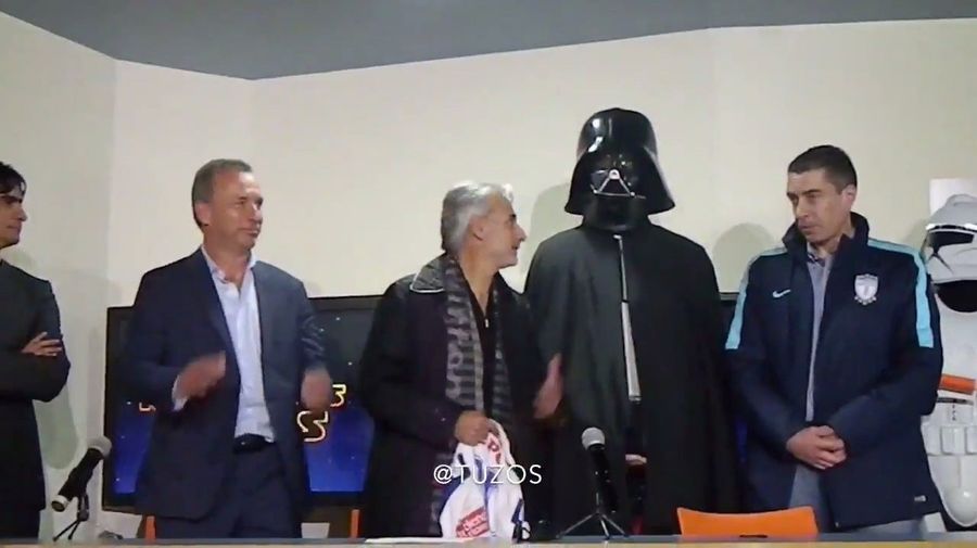 Mexican Soccer Team Holds Strange, <i>Star Wars</i>-Themed Press Conference