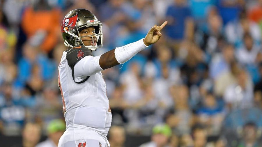 Jameis Winston Still Doesn't Quite Have This Pep-Talk Thing Nailed Down
