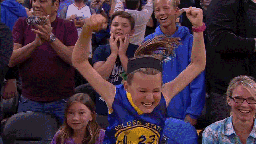 Warriors Top Suns In A Bonkers Final 30 Seconds