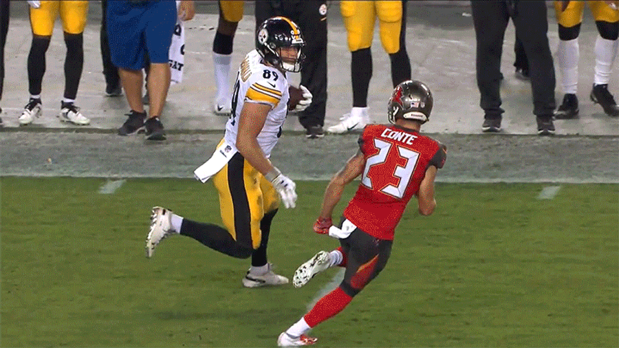 Vance McDonald Buries Chris Conte With Devastating Stiff-Arm