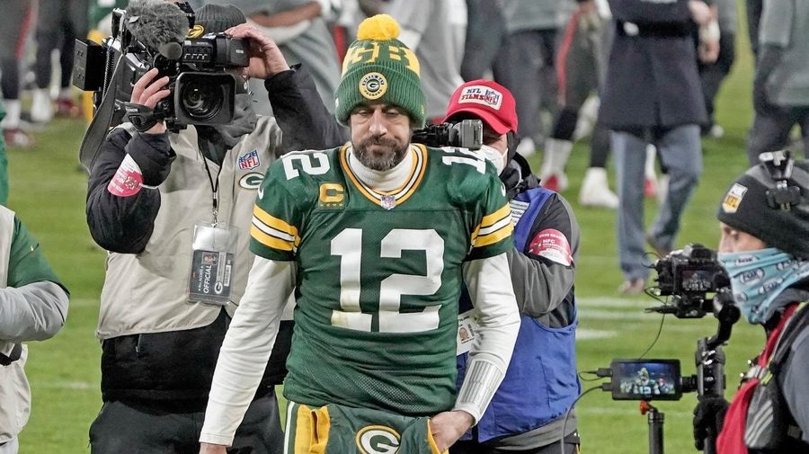 Aaron Rodgers is in the middle of a midlife crisis