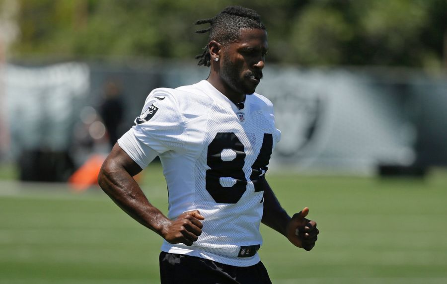Antonio Brown's Nightmare Feet Might've Been Frozen