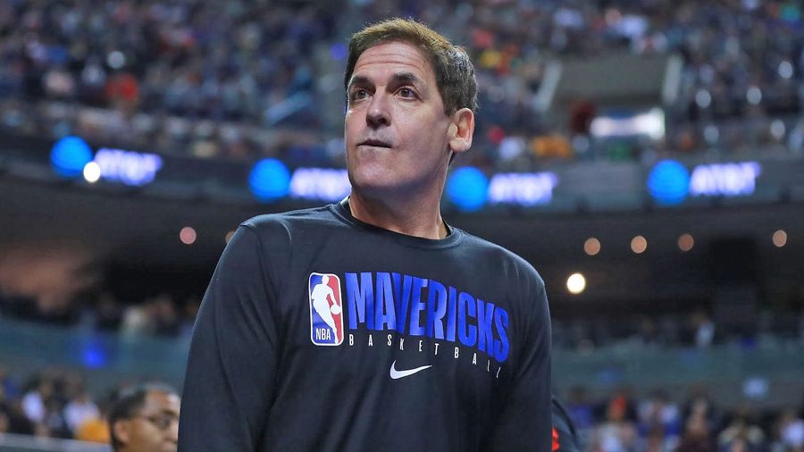 Mark Cuban finds it hilarious that financial giants are taking an L to Reddit