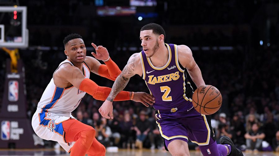 Laker Fans Booed Lonzo Ball For Missing Free Throws